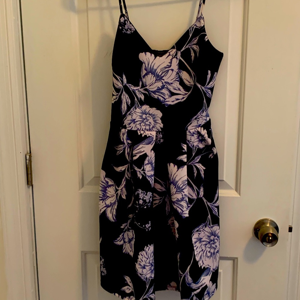 Soprano Navy Flower Dress -Size Small